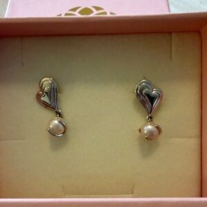 Elegant Pearl Drop Earrings